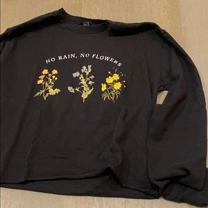 Thin black long sleeve tee